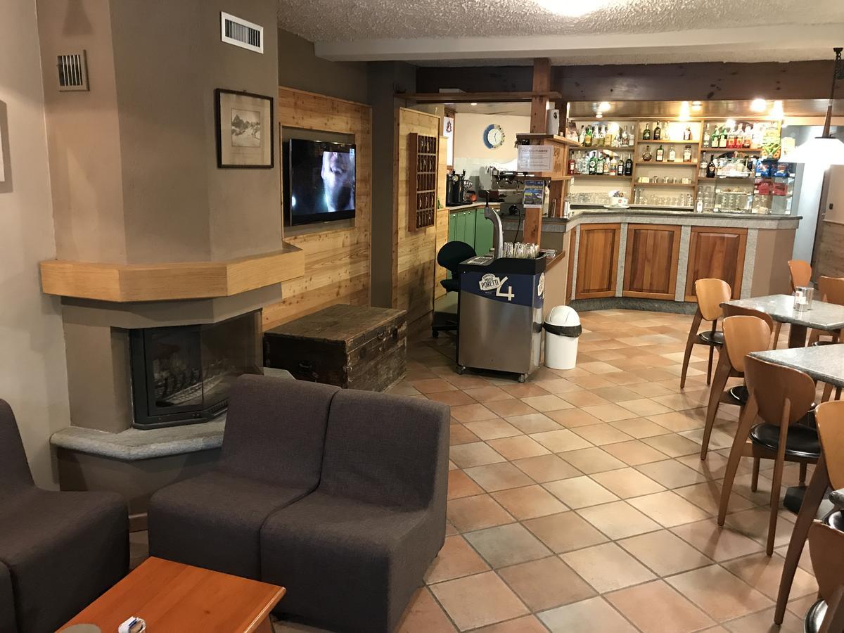 Albergo Club Alpino Кріссоло Екстер'єр фото